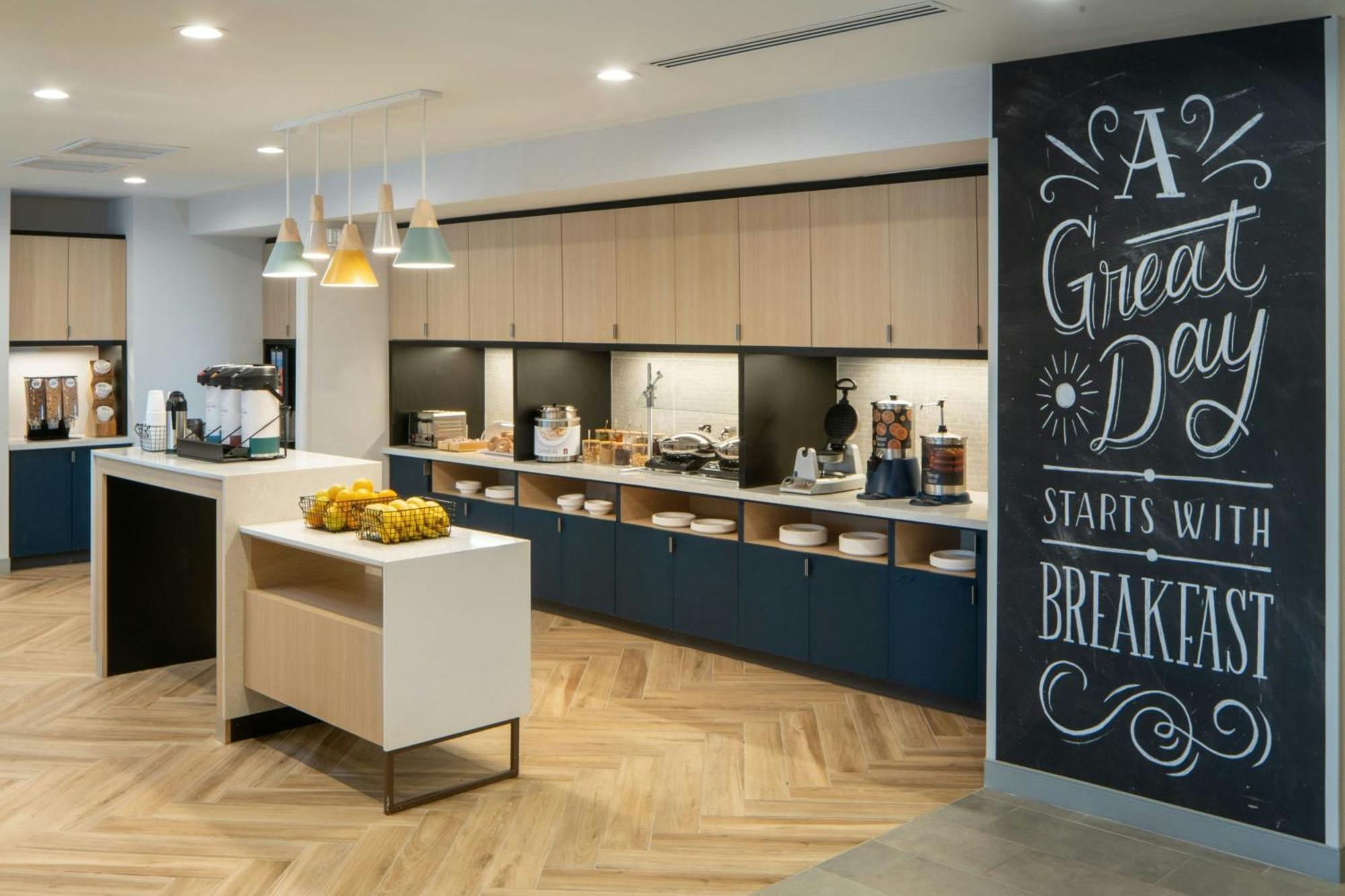 Towneplace Suites By Marriott Pensacola West I-10 Ferry Pass Екстериор снимка