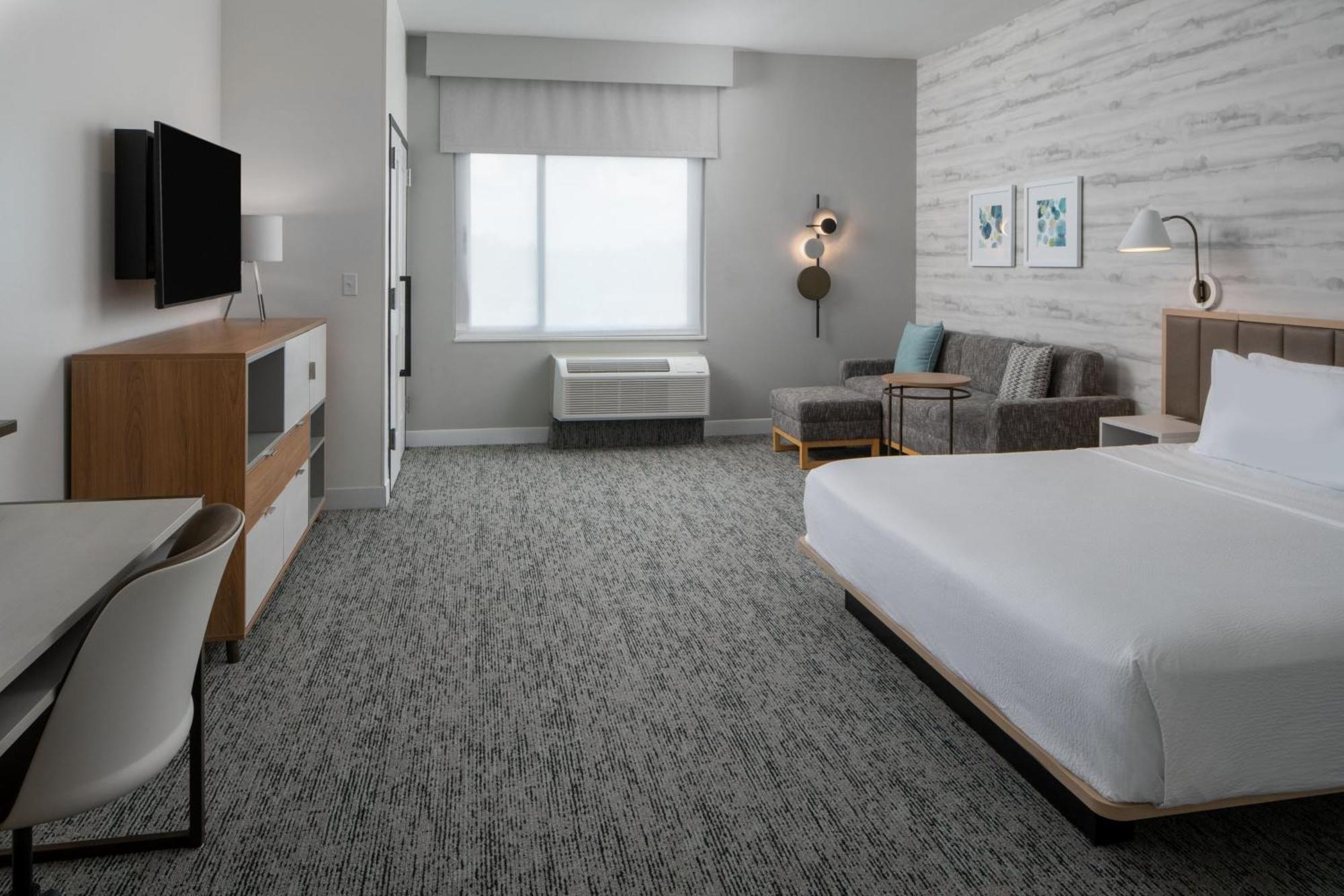 Towneplace Suites By Marriott Pensacola West I-10 Ferry Pass Екстериор снимка