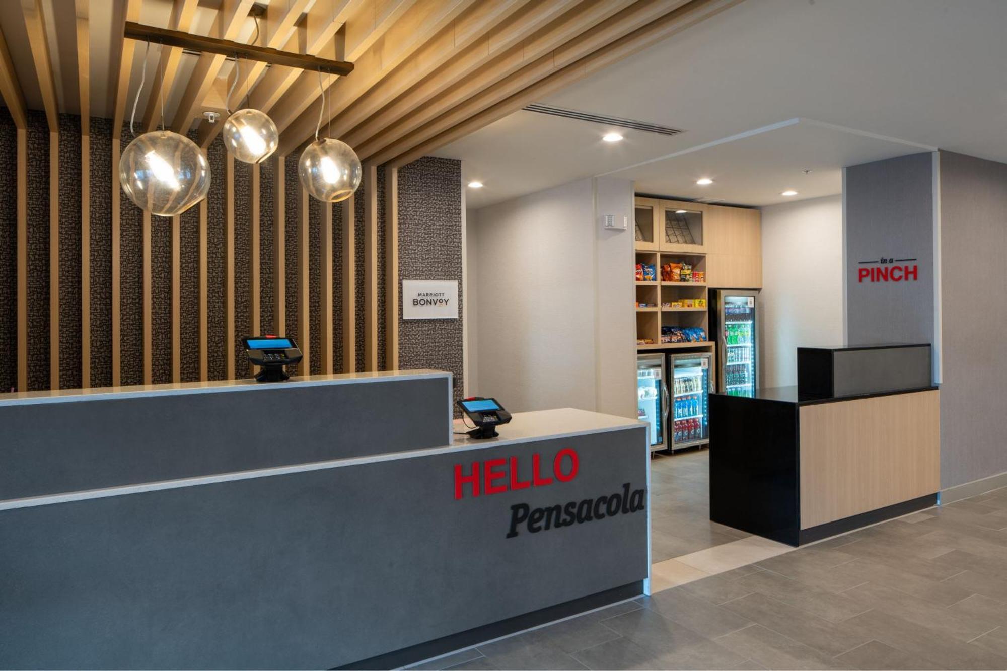 Towneplace Suites By Marriott Pensacola West I-10 Ferry Pass Екстериор снимка